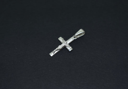 Cross pendant